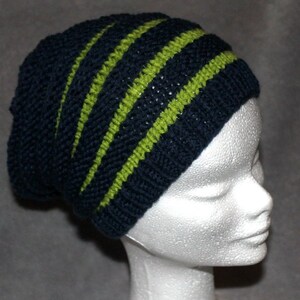 german version of the knitted worm hat