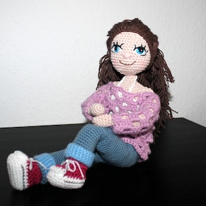 Doll Klara crochet pattern in english