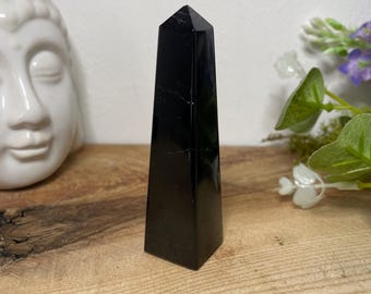 Tourmaline Obelisk point cut base point