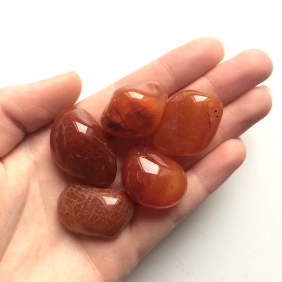 Carnelian Tumbled Stone 15-25mm Virgo - Etsy Carnelian Tumbled Stone 15-25mm Virgo - Etsy