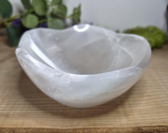 Selenite wavy deep Bowl Natural For Charging Crystals & Clarity