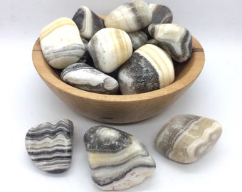 Zebra agragonite black yellow and white onyx tumbled stone 20-25mm