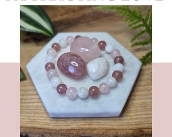 Attracting Love Bracelet & Tumbled Stone Set – Moonstone, Strawberry Quartz and Rose Quartz – Heart Healing Jewellery
