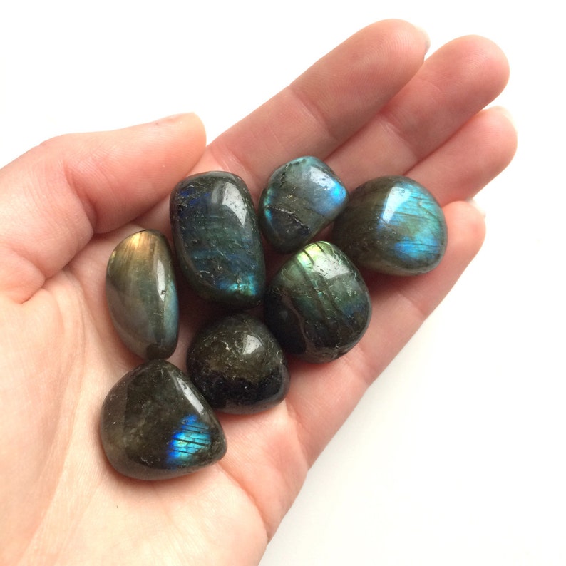 labradorite polished tumbled stone 15-25mm image 1