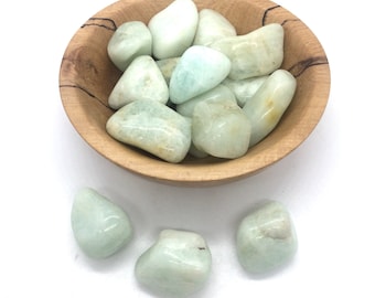 Aquamarine Gemstone Tumbled Stone 20-30mm