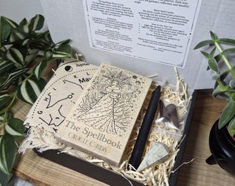 The Spellbook Oracle Card Set – Ritual Divination Kit