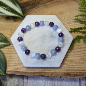 Ängelomfamningsarmband och tumlade stenar – Vägledande ljus – Angelit, Selenit och Ametist – Spirituella och helande smycken bild 4