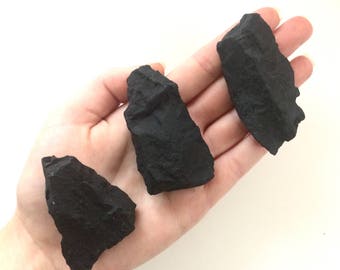 Shungite raw stone natural water cleanser anti oxidants