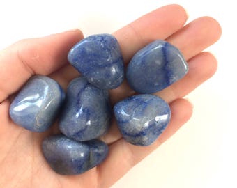 Blue Quartz Tumbled Stone 20-30mm