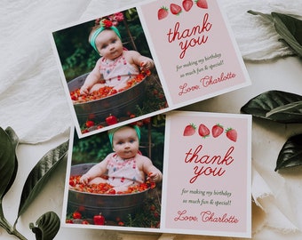 Modèle de carte de remerciement photo de fête aux fraises, carte de remerciement d’anniversaire photo de fête aux fraises, carte de remerciement de fête d’anniversaire modifiable 4X6, ST22