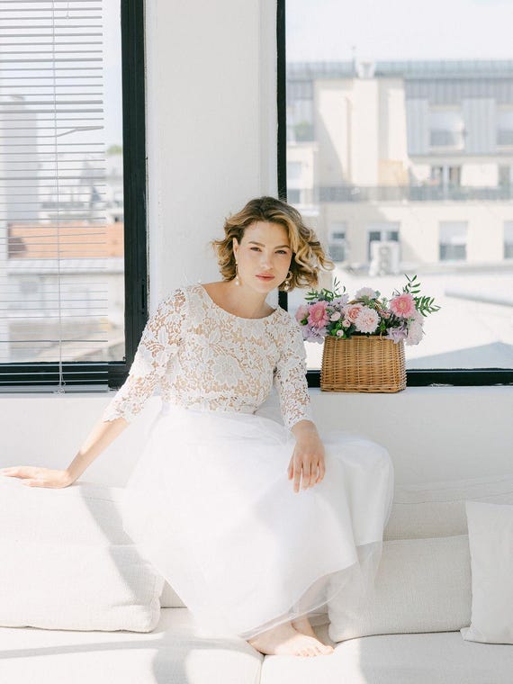 Chic Wedding Dress With Ankle Lenght Tulle Skirt. 3/4 Sleeves & Flowing Tulle for the Modern Bride - Etsy Chic Wedding Dress With Ankle Lenght Tulle Skirt. 3/4 Sleeves & Flowing Tulle for the Modern Bride - Etsy