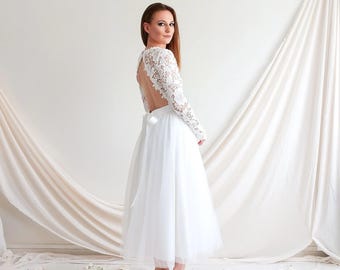Rückenfreies Midi-Brautkleid aus Spitze und Tüll, Boho-Stil für die standesamtliche Trauung, romantische und leichte Sonderanfertigung