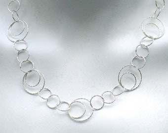 Zarte Gliederkette in Silber, Collier