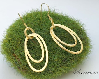 Earrings, Creoles in oval navette, gold-plated