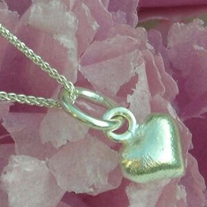 Chain, heart, love and friendship image 2