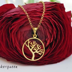 Necklace with a tree of life in gold image 1