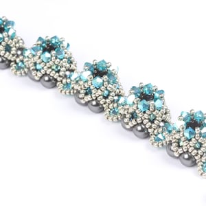 Tutorial for 'Pretty Crowns All in a Row' Bracelet. Beading Pattern. PDF image 2