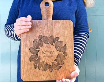 Oak wood personalised cutting board