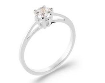 Bague solitaire en argent 925 rhodié et oxyde de zirconium. Solitaire Femme Fiançailles Mariage