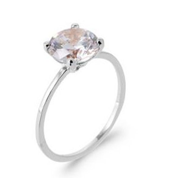 Bague solitaire en argent 925/000 rhodié et oxyde de zirconium griffé. Solitaire Femme Fiançailles Mariage