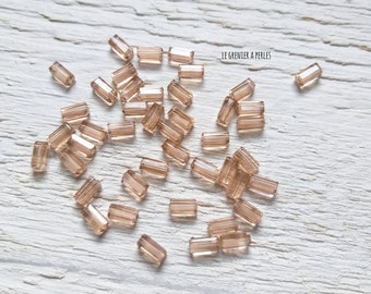 20 Rectangular Beads 7 x 3 mm Old Pink