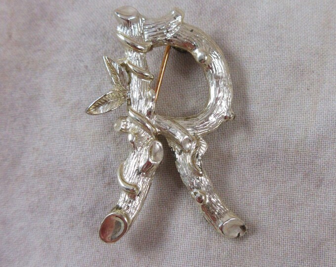1964 Sarah Coventry Initial Brooch Letter R, 