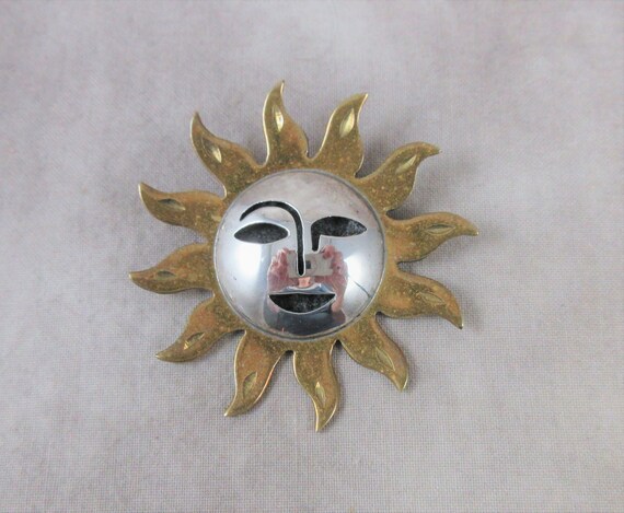 Stunning Sterling Mexican Silver SUN BROOCH Large… - image 4