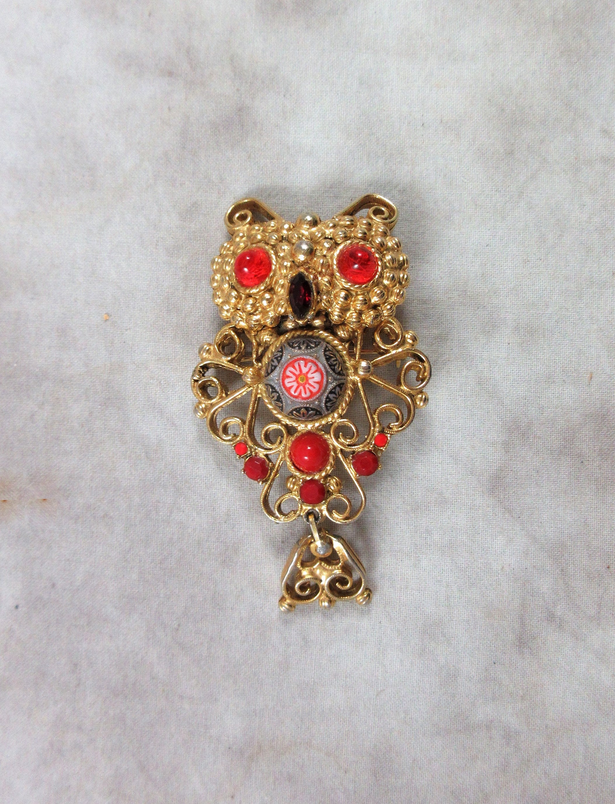RaRe Juliana D&E Owl Moroccan Delizza and Elster Early 1970s High End Vintage Costume Jewelry Br