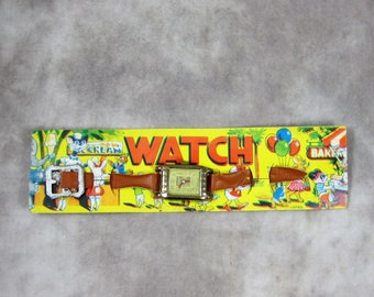 NOVELTY Vintage Toy Watch On Card - Great Graphics - Party Favor - Japan