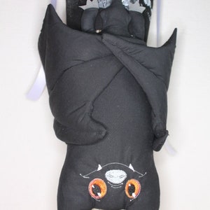 School bag bat image 3