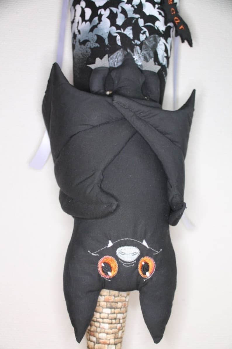 School bag bat image 3