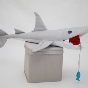 Sewing instructions and pattern school cone Silas the shark image 2