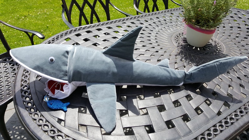 Sewing instructions and pattern school cone Silas the shark image 5