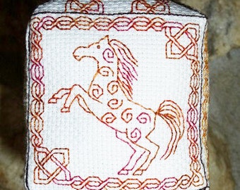 Blackwork Celtic Horses 3D ornament pattern | Easy to assemble | Instant Download PDF