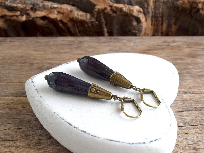 Vintage style jewelry Long drop earrings Purple jewelry Teardrop earrings Antique brass earrings Marbling earrings Natural stone earrings