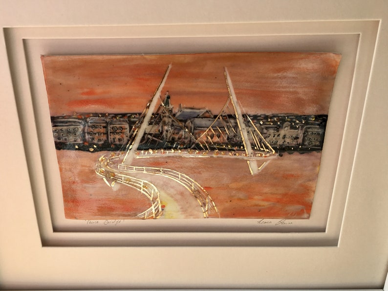 Peace Bridge. Porcelain picture of Derry city. image 2