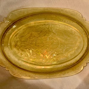 Vintage Madrid Amber Federal Glass Oval Serving Plate