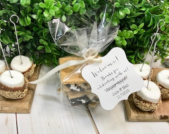 Thanks for Celebrating Wedding Tags, Custom Wedding Welcome Bag Tags, Custom Wedding Favor Tags  (FS-058-1)