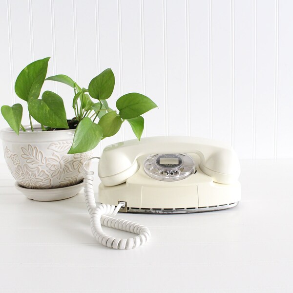 Vintage Princess Phone, White, AT&T Bell Systems Western Electric, Rotary Dial, 702BM, Telephone, 1960s