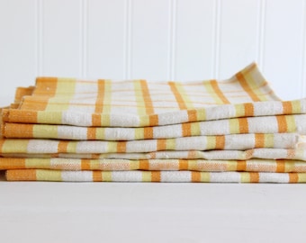 Kitchen Towels Set of 3 Chef Cooking Brown Green Orange Yellow Decor Linens