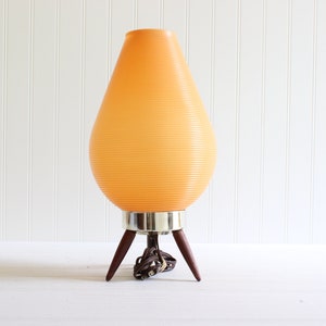 Mid Century Modern Orange Beehive Lamp, Space Age Atomic Table Lamp, Orange Halloween Fall Decor, Teardrop Lamp Shape