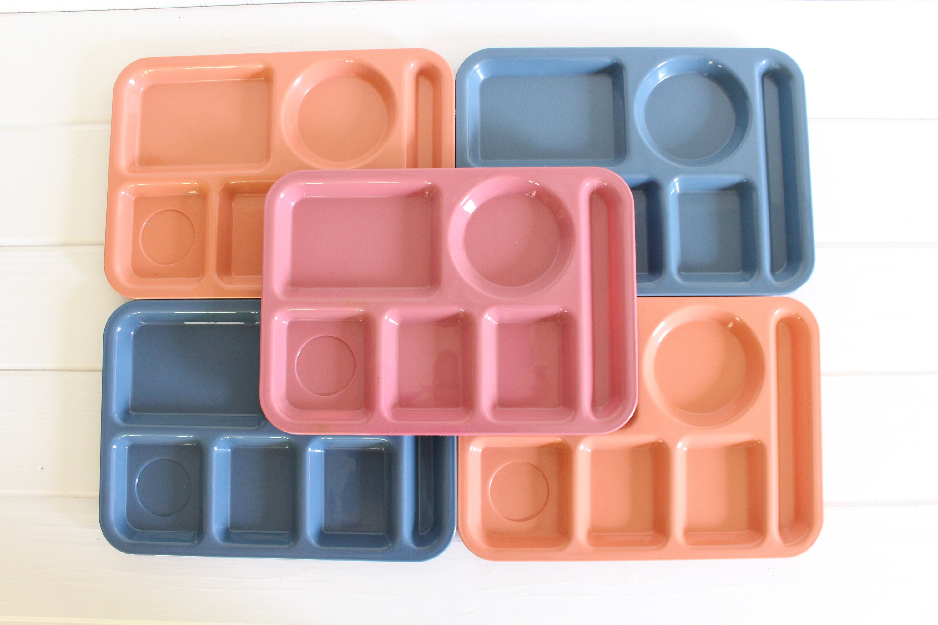 Lot (10) 6 Compartment Divided Cafeteria School Lunch Food Trays