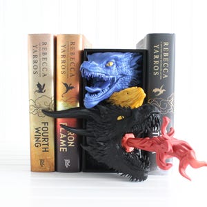 Dragon Book Nook, Dragon Bookshelf Decor, 3D Print, 3 Dragon Heads