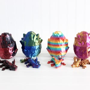 3D Printed Dragon Egg with Baby Dragon Fidget