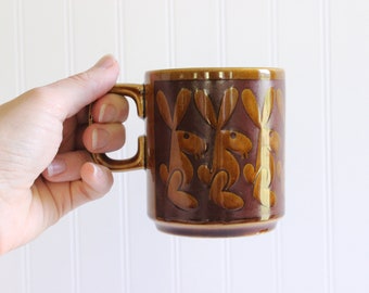 Vintage Hornsea Rabbit Mug, England Pottery, Brown and Maroon Burgandy