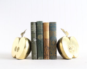 Mid Century Modern Brass Apple Bookends, Gifts for Teachers, Farmhouse Decor, Bookshelf Decor, Decor for Fall