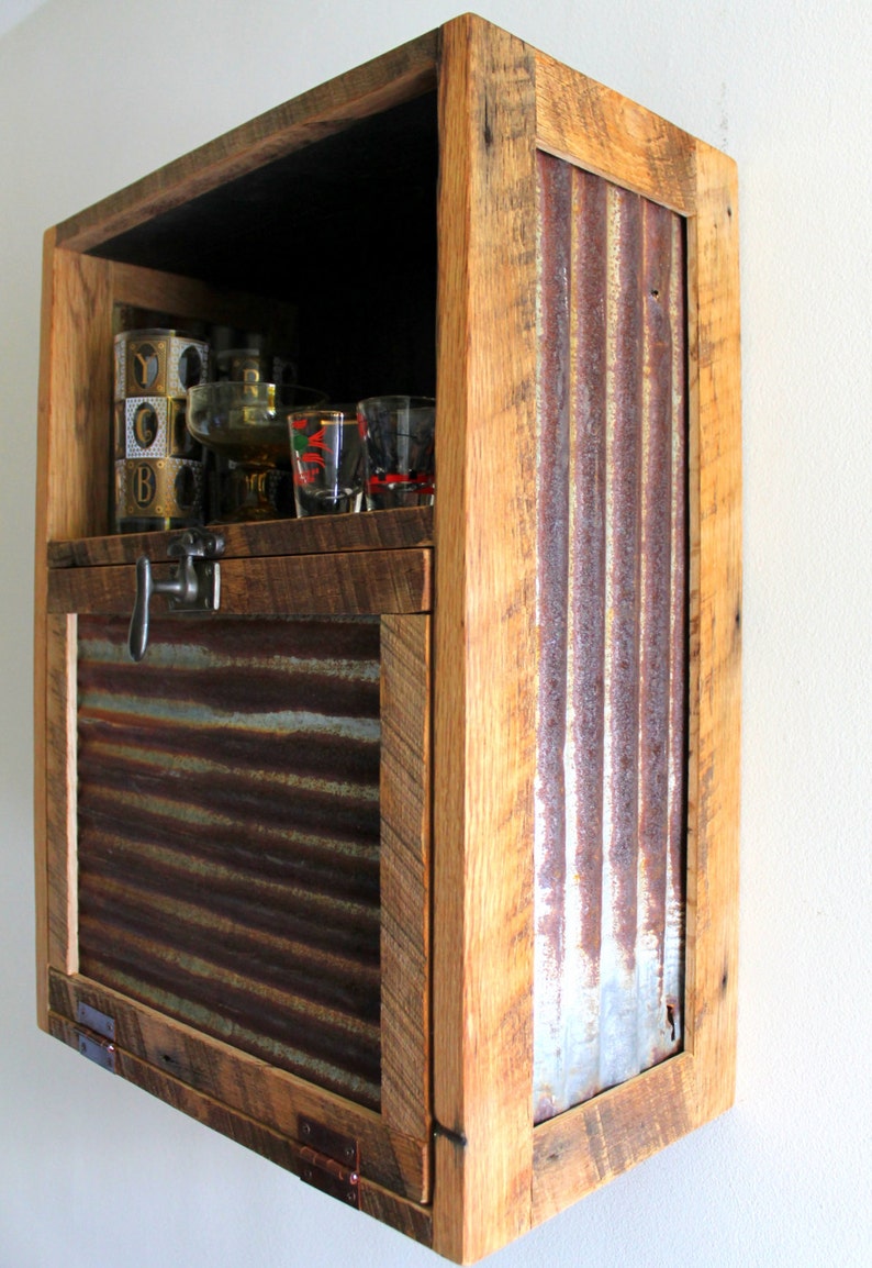 Colgante rústico licor gabinete Murphy Bar barra de pared | Etsy