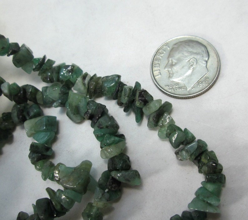 Natural Green Emerald Chips, Emerald Bead, Emerald Chip Bead, Small Emerald Bead, 4 to 6mm 18 inches loose image 2