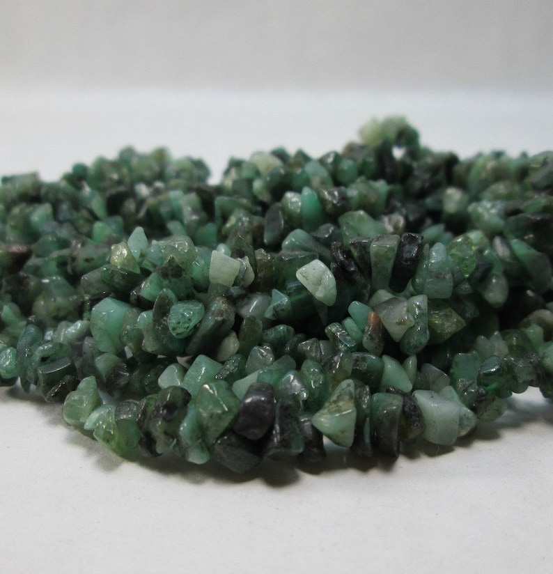 Natural Green Emerald Chips, Emerald Bead, Emerald Chip Bead, Small Emerald Bead, 4 to 6mm 18 inches loose image 1