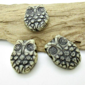 Czech Glass Horned Owl, Glass Owl Pendant, Black Owl Bead, Rustic Horned Owl Bead, 18x15mm (6)